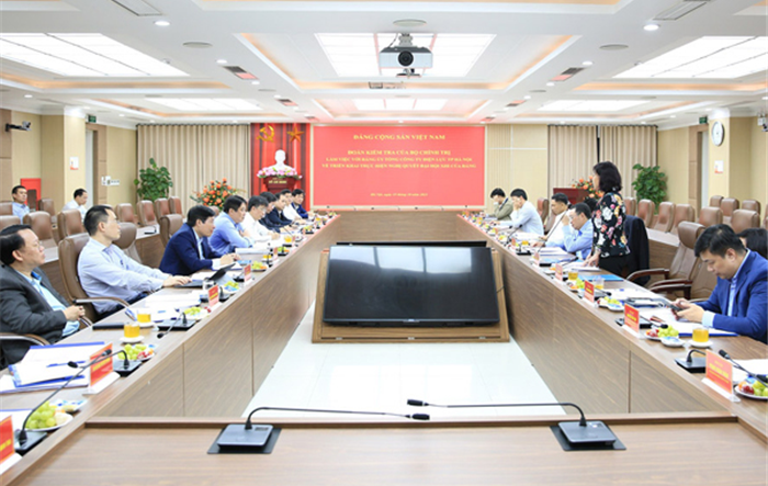 Kiểm tra việc quán triệt, triển khai Nghị quyết Đại hội XIII của Đảng tại EVN Hà Nội