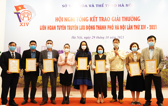 Trao giải Liên hoan Tuyên truyền lưu động thành phố Hà Nội lần thứ XIV 