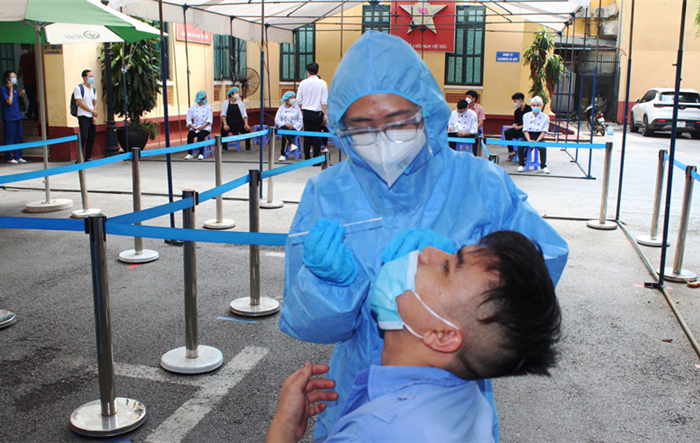 Tăng cường công tác xét nghiệm SARS-CoV-2