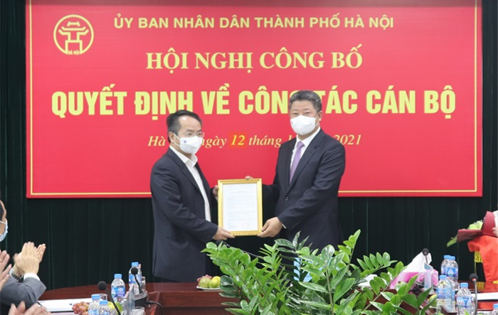 Trao Quyết định bổ nhiệm Phó Giám đốc Trung tâm Xúc tiến đầu tư, thương mại, du lịch thành phố Hà Nội