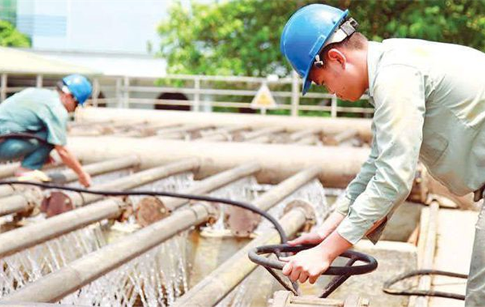Kế hoạch triển khai lộ trình ngừng sử dụng các giếng khai thác nước ngầm tại Hà Nội