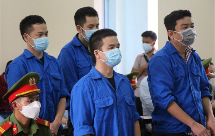 Thủ đoạn “ném lửa”, “bẻ lái” phiên toà xét xử Trương Châu Hữu Danh