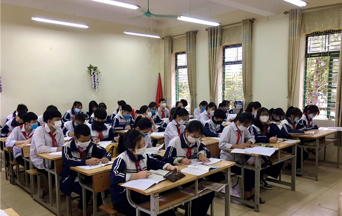 3.502 học sinh lớp 9 trên địa bàn huyện Sóc Sơn trở lại trường học trực tiếp