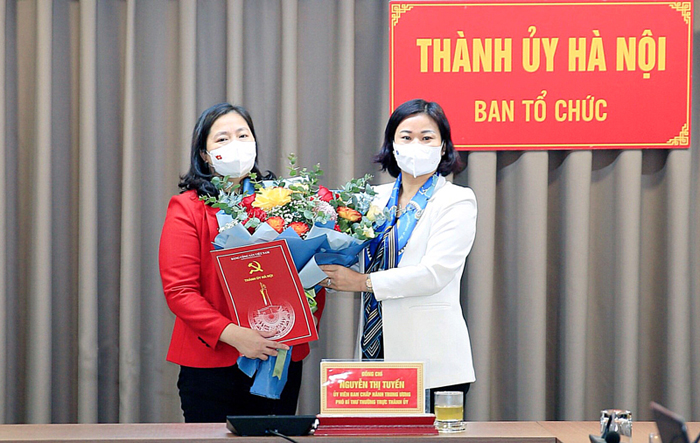 Công bố Quyết định bổ nhiệm Phó trưởng ban Tổ chức Thành ủy