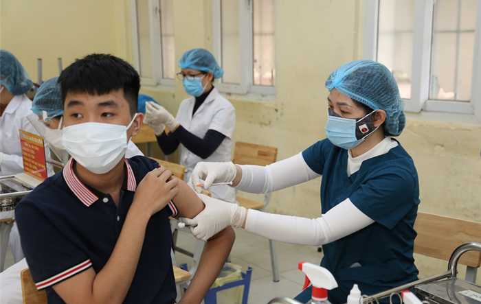 Quận Hà Đông: Triển khai tiêm vắc xin phòng Covid-19 cho trẻ từ 15-17 tuổi