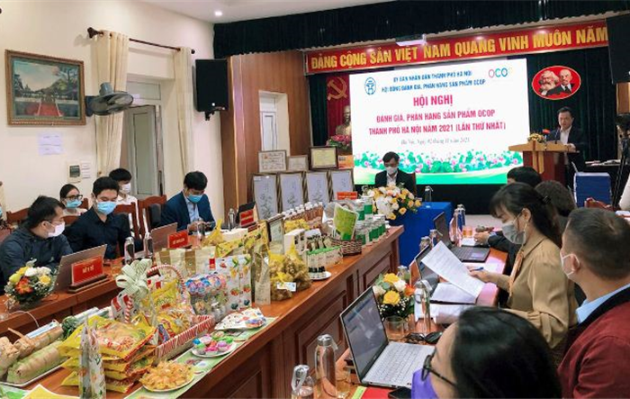 Đánh giá, phân hạng 53 sản phẩm OCOP của huyện Hoài Đức và Quốc Oai