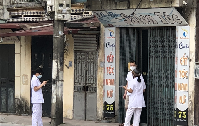 Thường trực Thành ủy chỉ đạo  lên phương án điều trị F0 thể nhẹ tại nhà