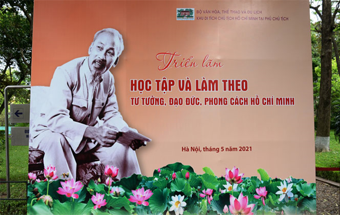 Đổi mới công tác thông tin, tuyên truyền việc học tập và làm theo tư tưởng, đạo đức, phong cách Hồ Chí Minh