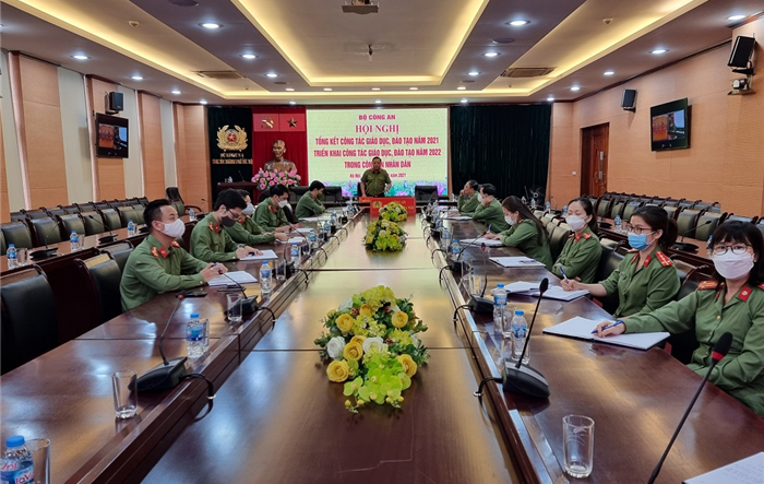 Công an thành phố Hà Nội: Chủ động trong công tác đào tạo, bồi dưỡng và huấn luyện