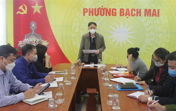 Chủ tịch UBND quận Hai Bà Trưng kiểm tra công tác phòng, chống dịch tại một số đơn vị trên địa bàn Quận