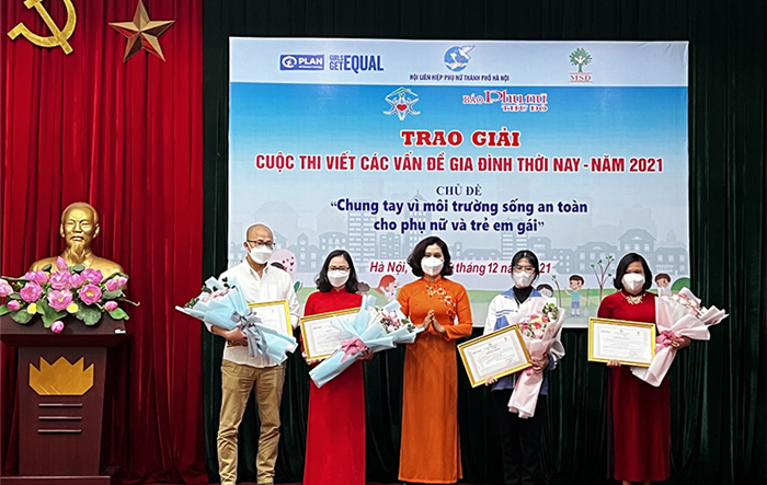 Cuộc thi viết "Các vấn đề gia đình thời nay” lần thứ XI: Lan toả thông điệp "Chung tay vì môi trường sống an toàn cho phụ nữ và trẻ em gái”