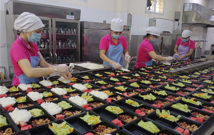 Bếp ăn “thầm lặng” của các chiến sĩ tuyến đầu chống dịch
