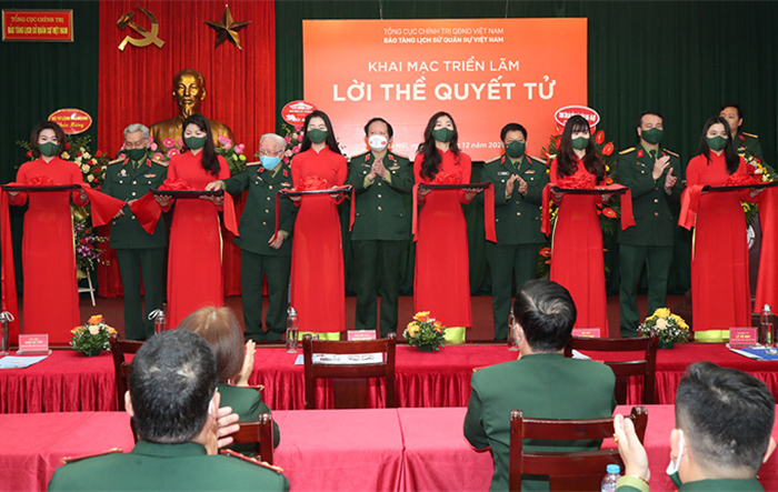 Triển lãm chuyên đề “Lời thế quyết tử”: Tái hiện không khí hào hùng Ngày toàn quốc kháng chiến