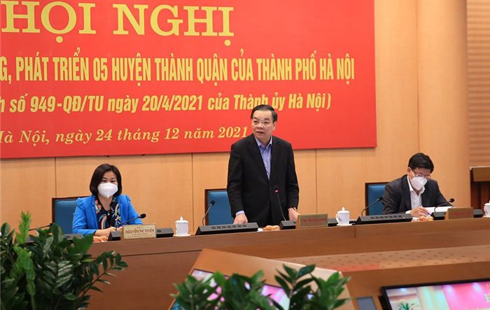  Xây dựng lộ trình cụ thể để hoàn thành các tiêu chí phát triển 5 huyện thành quận