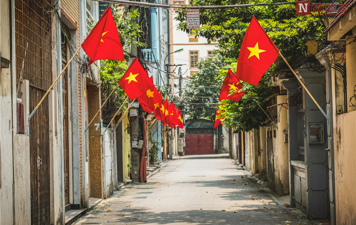 Thông báo treo cờ Tổ quốc chào mừng Tết Dương lịch năm 2022