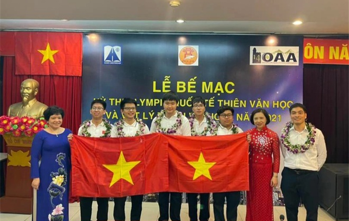 Học sinh Hà Nội giành giải cao tại kỳ thi Olympic quốc tế về thiên văn và vật lý thiên văn năm 2021