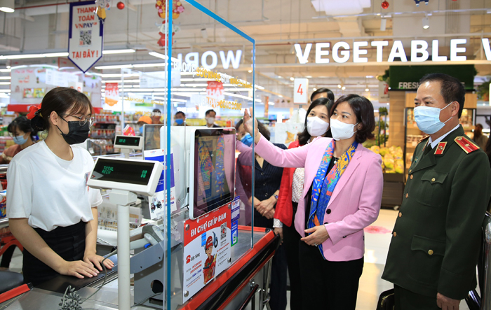 Quận Cầu Giấy cần tiếp tục tập trung cao nhất cho công tác phòng, chống dịch Covid-19