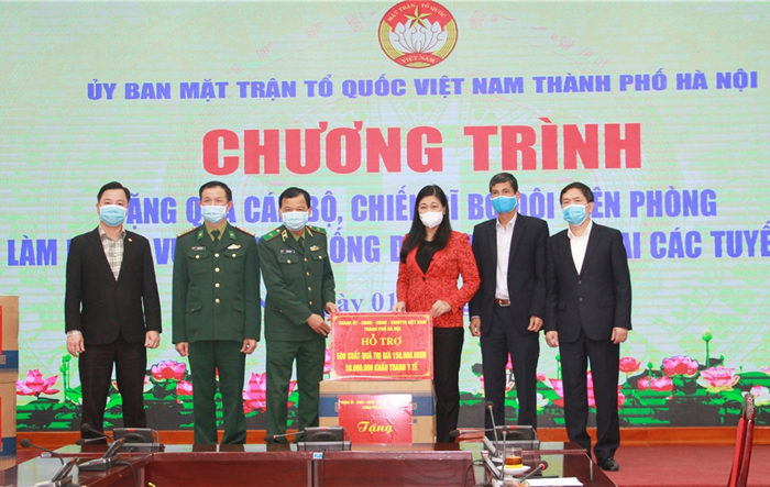 Tiếp tục kêu gọi ủng hộ công tác phòng, chống dịch Covid-19 