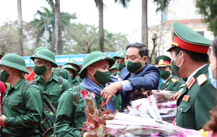 Quận Hà Đông tổ chức thành công Lễ giao, nhận quân năm 2021
