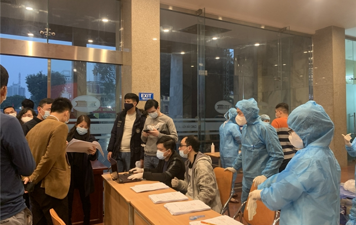 100% nghệ sỹ, Ban Tổ chức và những người liên quan chương trình “Đảng cho ta mùa xuân” được xét nghiệm Covid-19