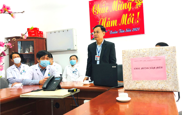 Lãnh đạo quận Long Biên kiểm tra, giám sát công tác phòng chống dịch Covid – 19