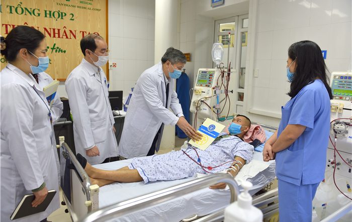 BHXH thành phố Hà Nội tổ chức chương trình “Tết ấm cho bệnh nhân BHYT có hoàn cảnh khó khăn – Tân Sửu 2021”