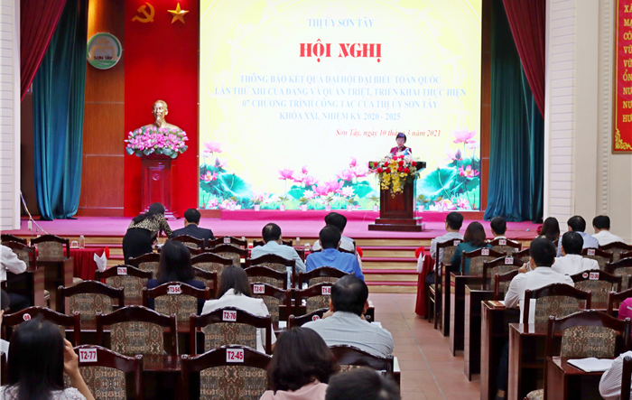 Thông báo kết quả Đại hội XIII của Đảng; quán triệt, triển khai 7 chương trình công tác của Thị ủy