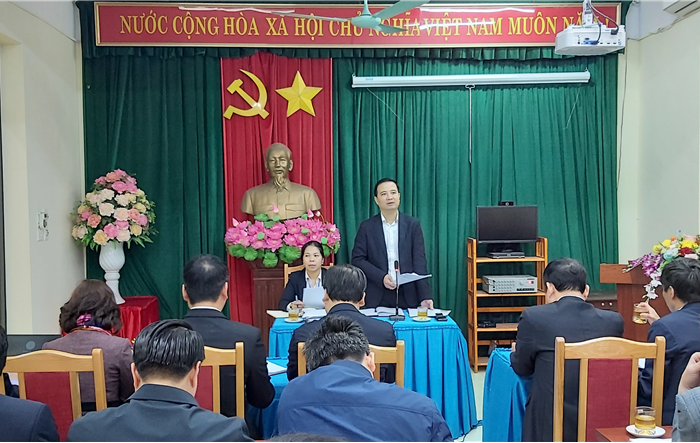 Chủ tịch UBND huyện Đông Anh kiểm tra công tác bầu cử đại biểu Quốc hội và HĐND các cấp tại xã Cổ Loa