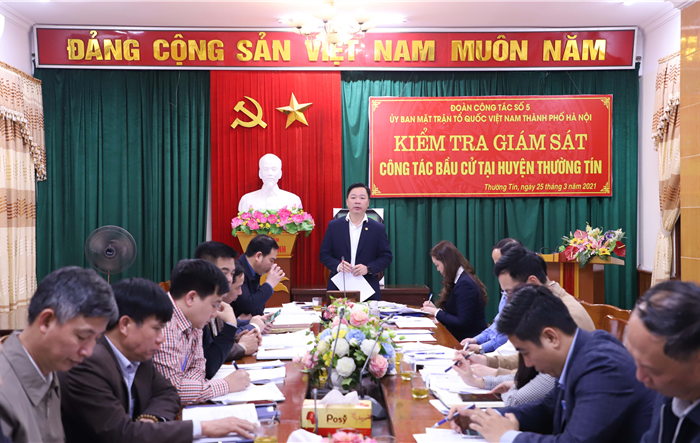 Đoàn Công tác số 5 Ủy ban MTTQ Thành phố kiểm tra, giám sát công tác bầu cử tại huyện Thường Tín