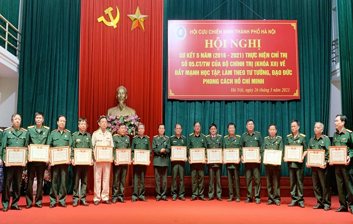 Hội Cựu chiến binh Thành phố sơ kết 5 năm thực hiện Chỉ thị số 05-CT/TW về đẩy mạnh học tập, làm theo tư tưởng, đạo đức, phong cách Hồ Chí Minh 