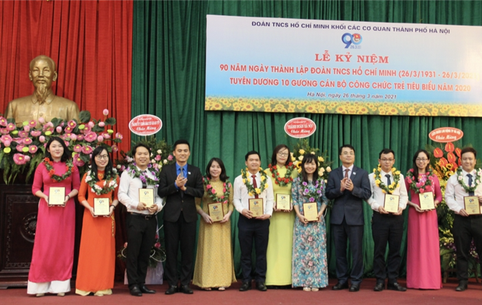 Đoàn Khối các Cơ quan Thành phố: Tuyên dương 10 gương cán bộ công chức trẻ tiêu biểu
