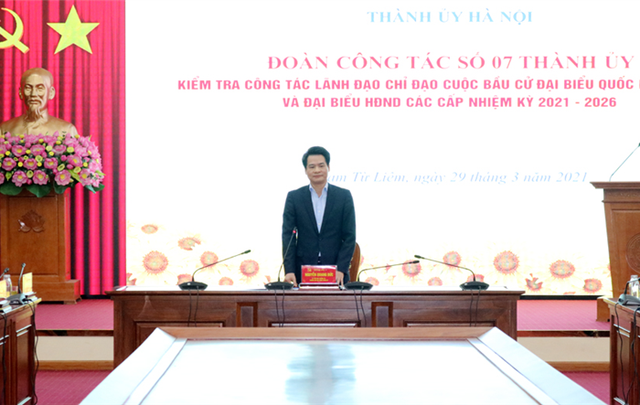 Trưởng Ban Nội chính Thành uỷ kiểm tra công tác bầu cử tại quận Nam Từ Liêm