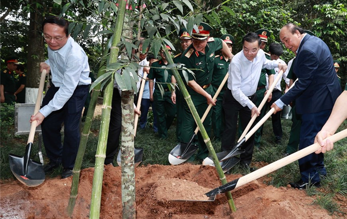 Chủ tịch nước Nguyễn Xuân Phúc dự lễ phát động trồng cây ở Di tích K9
