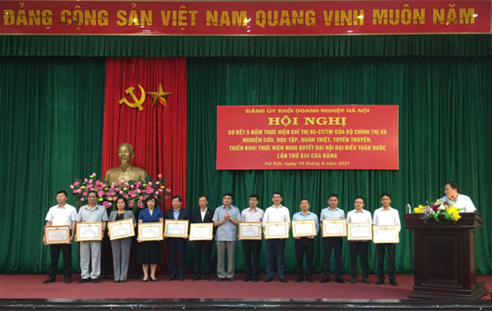 Việc thực hiện Chỉ thị 05-CT/TW tạo chuyển biến tích cực về nhận thức và hành động