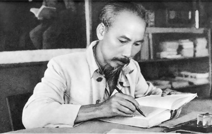 Phòng và chống sự xuyên tạc tư tưởng Hồ Chí Minh