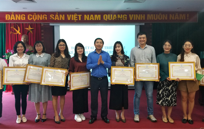 Siết chặt quản lý, xử lý nghiêm các trang thông tin điện tử, mạng xã hội hoạt động không đúng giấy phép