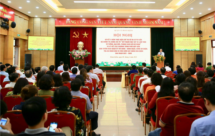 Nhân rộng, biểu dương những mô hình hay, cách làm mới  trong học tập, làm theo Bác