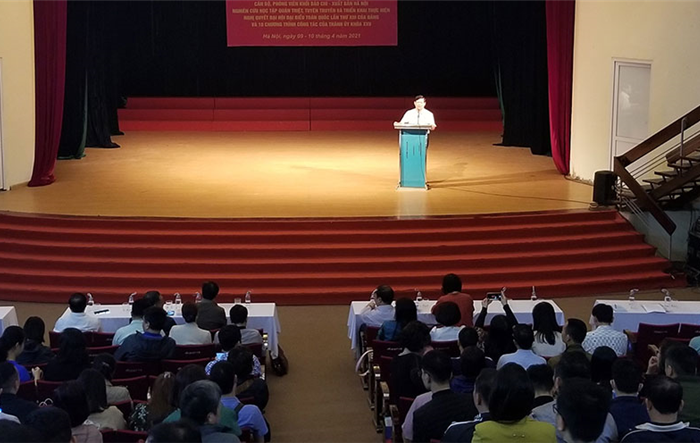 Cán bộ, phóng viên, biên tập viên thành phố Hà Nội học tập Nghị quyết Đại hội lần thứ XIII của Đảng 