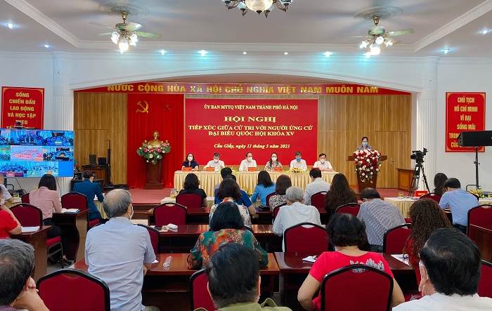 Người ứng cử đại biểu Quốc hội khóa XV tiếp xúc cử tri quận Cầu Giấy