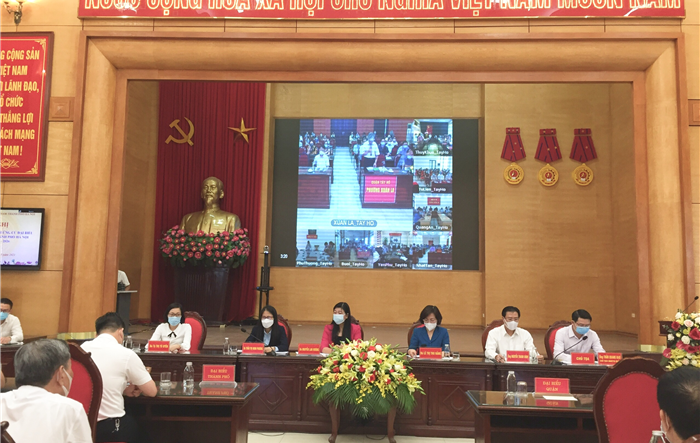 Người ứng cử đại biểu HĐND Thành phố tiếp xúc cử tri quận Tây Hồ