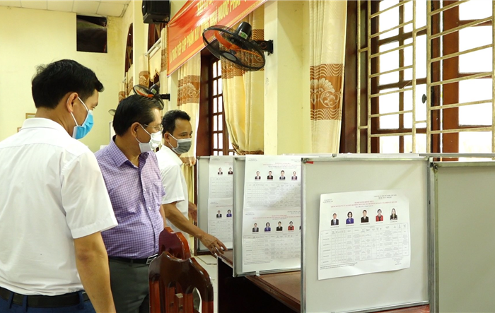 Kiểm tra công tác thông tin tuyên truyền bầu cử thành phố Hà Nội tại huyện Thanh Oai