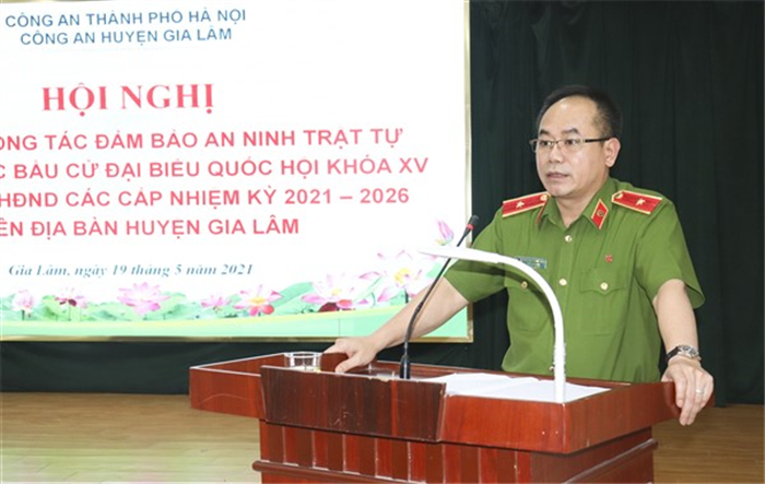 Phó Giám đốc Công an thành phố Hà Nội kiểm tra công tác đảm bảo an ninh trật tự phục vụ cuộc bầu cử đại biểu Quốc hội khoá XV và đại biểu HĐND các cấp tại huyện Gia Lâm