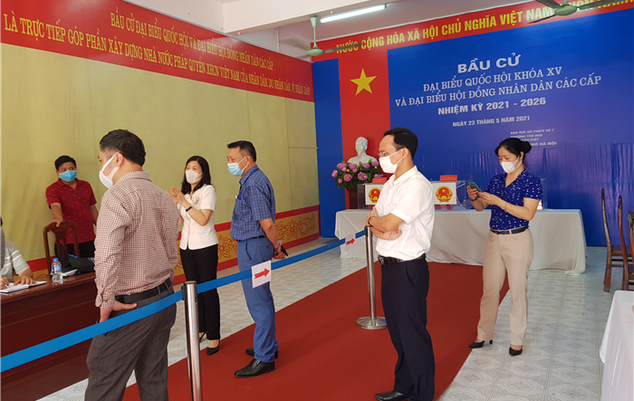 Bí thư Quận ủy Cầu Giấy kiểm tra công tác bầu cử đại biểu Quốc hội khóa XV và đại biểu HĐND các cấp