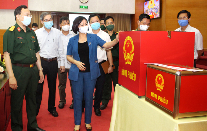 Kết hợp chặt chẽ công tác bầu cử đại biểu Quốc hội khóa XV và đại biểu HĐND các cấp, nhiệm kỳ 2021-2026 với công tác phòng, chống dịch Covid-19