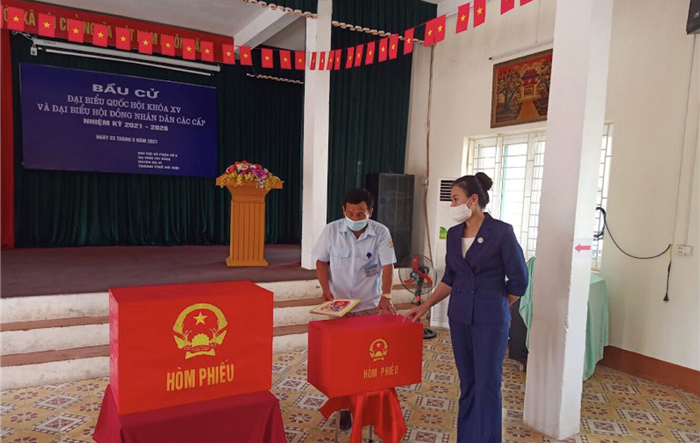 Giám đốc Sở Lao động Thương binh và Xã hội kiểm tra công tác phòng, chống dịch và công tác bầu cử 