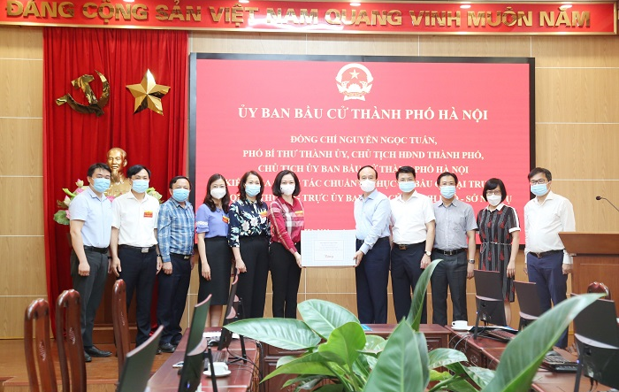 Cơ quan Thường trực Ủy ban Bầu cử thành phố Hà Nội hoàn tất công tác chuẩn bị cho ngày 23-5