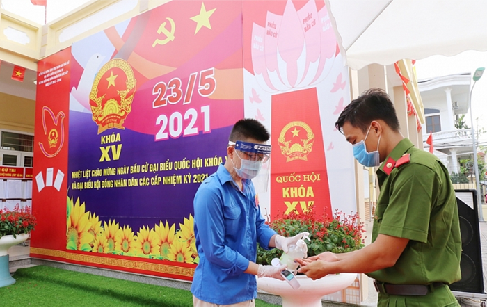 Tuổi trẻ Thủ đô góp phần vào thành công của "Ngày hội toàn dân"