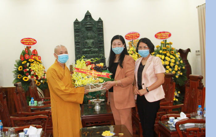 Chủ tịch Ủy ban MTTQ Việt Nam Thành phố chúc mừng Đại lễ Phật đản 2021 