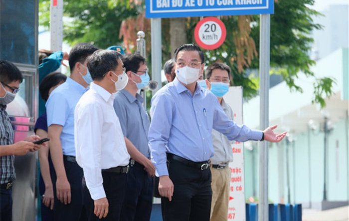 Hà Nội: Thần tốc truy vết, xét nghiệm người liên quan đến Bệnh viện K