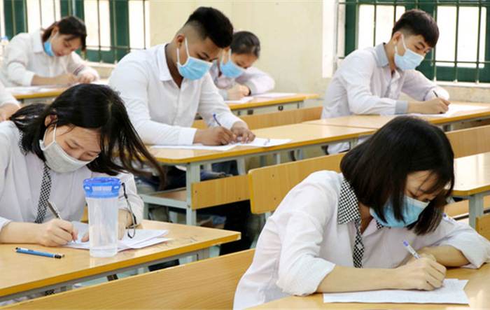 Tăng cường trách nhiệm người đứng đầu trong công tác phòng, chống dịch Covid-19 và tổ chức kỳ thi tuyển sinh vào 10